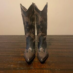 Reba cowboy boots
